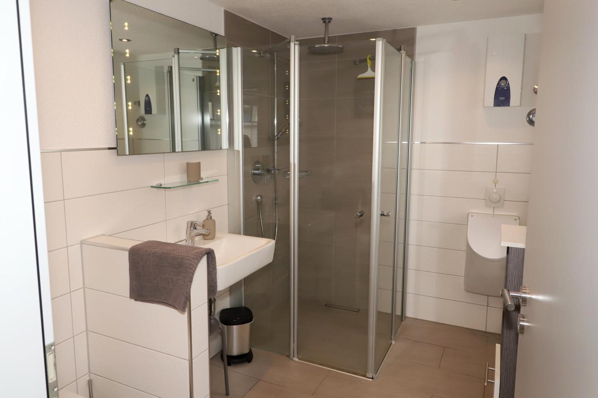 Gut Kuhfs Appartement Grosszossen Buitenkant foto